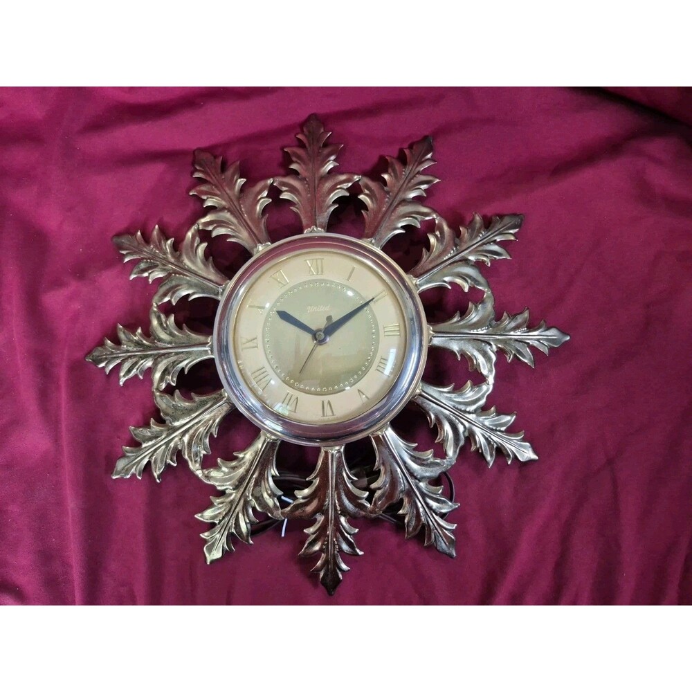 Vintage United Model 99 Sunburst Atomic Style MCM  Wall Clock Fully Functional